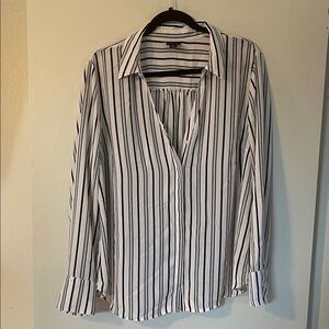 Worthington Black and White Striped Button Down Shirt